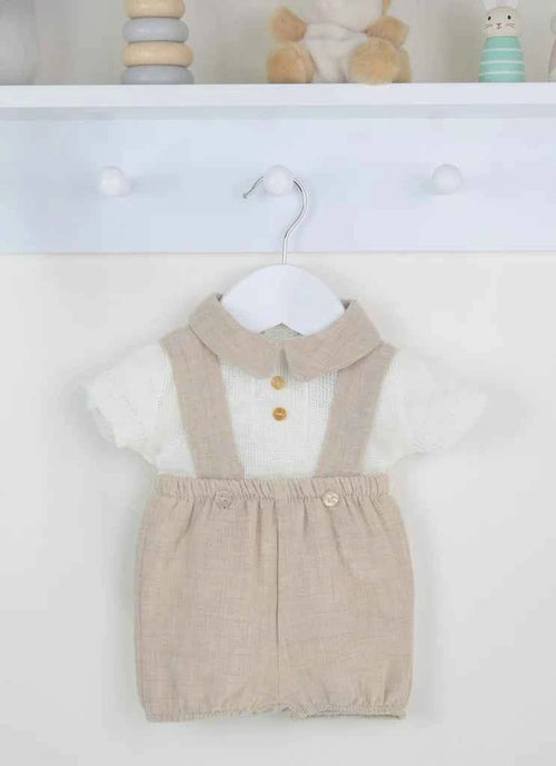 Christian Outfit