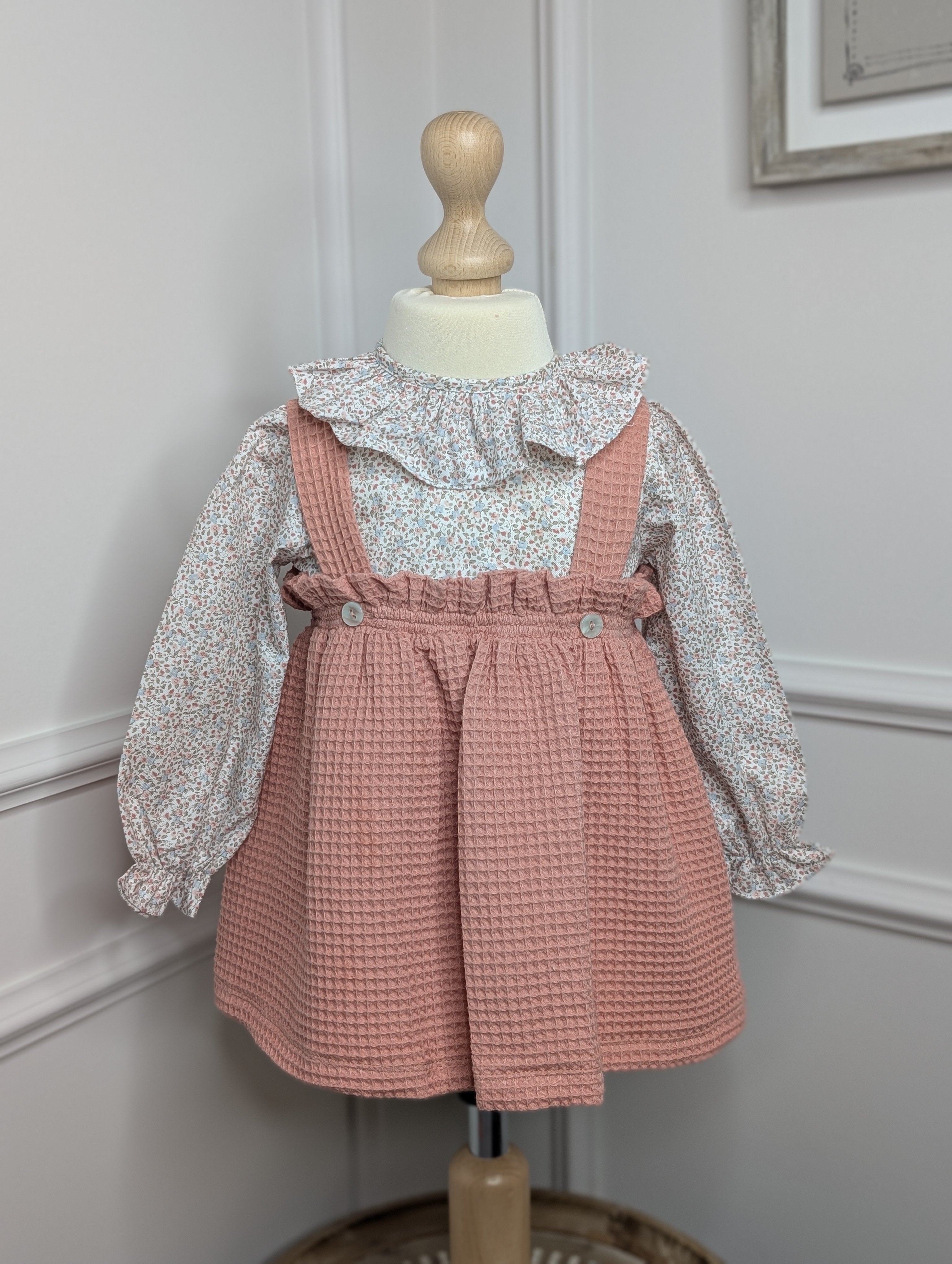 Ditsy Blouse & Skirt Set